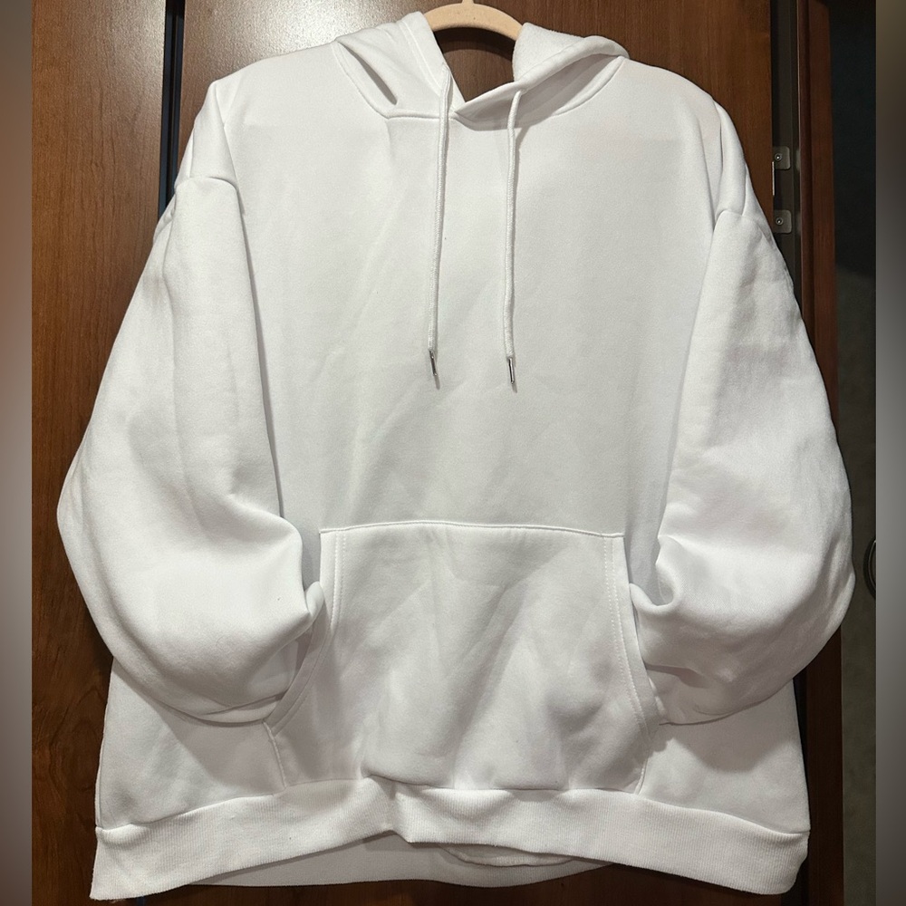SHEIN | White Hoodie | 4XL